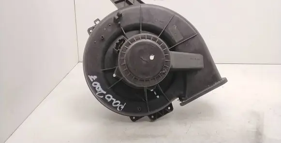 Volkswagen Polo IV 9N3 Heater fan/blower 6Q1820015 A1916