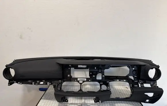 Mercedes-Benz E W213 Dashboard A2136809904