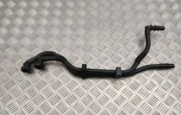 KIA EV6 Electric car engine cooling hoses/pipes
