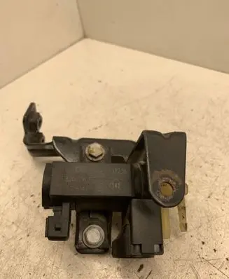 Dacia Lodgy Vacuum valve 8200790180 70181405 13T238