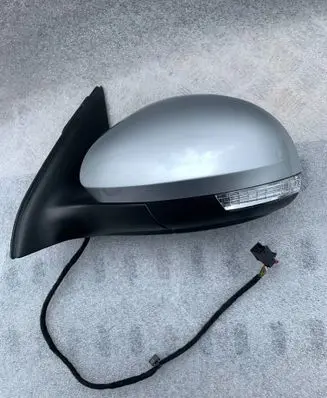 Volkswagen Tiguan Front door electric wing mirror 5N1857501AH