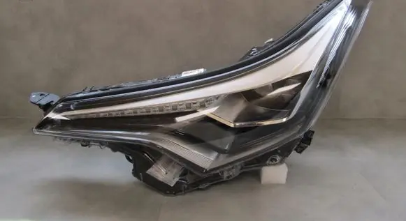 Toyota C-HR I Headlight/headlamp 81150-F4170