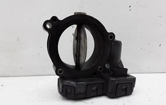 Mercedes-Benz E C207 W207 Throttle valve 0280750573