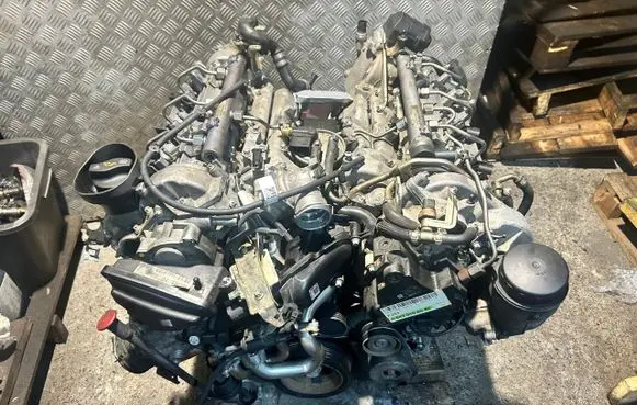 Mercedes-Benz R W251 Engine OM642.872