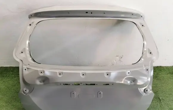 Toyota Yaris XP210 Tailgate/trunk/boot lid KLAPAYARIS4DAN