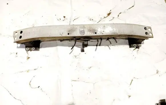 Toyota Corolla Verso AR10 Rear beam 