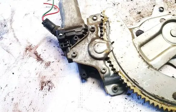 Suzuki SX4 Front door window regulator motor 8353063j00 83530-63j00