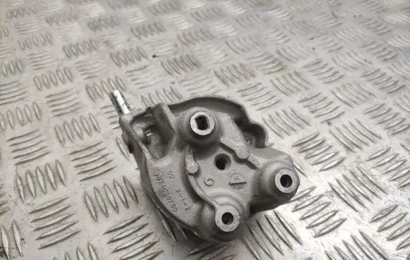 Peugeot 2008 II Other engine bay part 9824088780