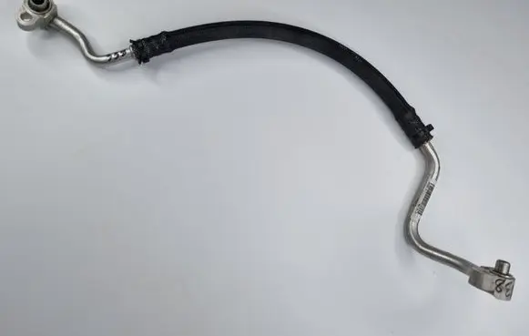 Dodge Challenger Air conditioning (A/C) pipe/hose 68158881AA