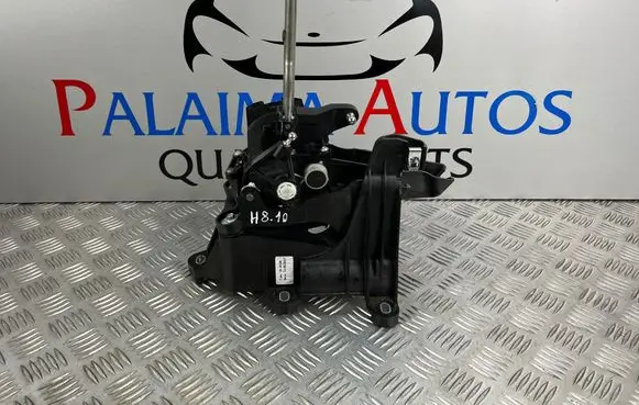 Ford Focus Gear shifter/selector H1FR7C453CPB