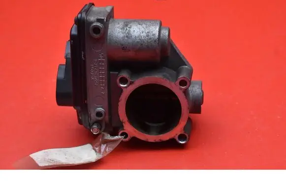 Ford Focus C-MAX Throttle body valve VP2S6U9E928BA