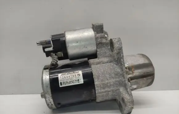 Chevrolet Camaro Starter motor 12644788 M000T35876ZC