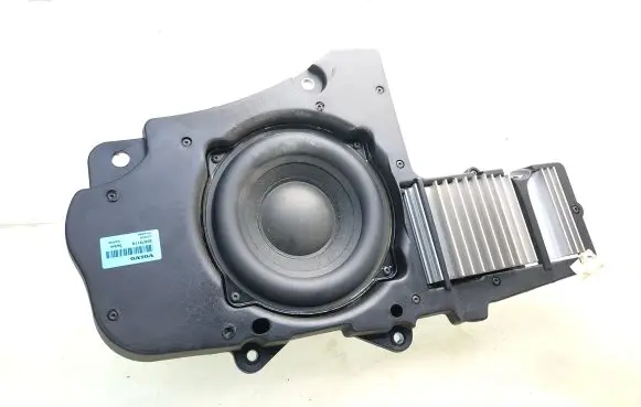 Volvo XC90 Subwoofer speaker 30679176 30646068