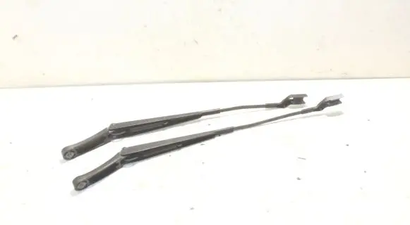 Volkswagen Tiguan Front wiper blade arm 5N1955409 5N1955410