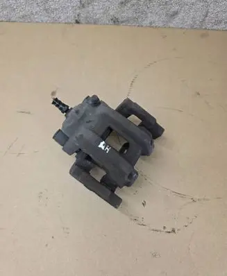 BMW 4 F36 Gran coupe Rear brake caliper 6850973