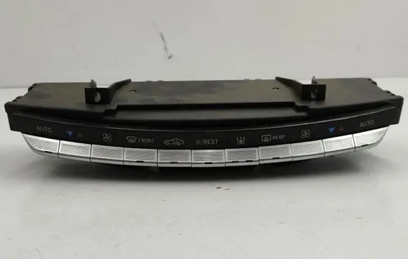 Mercedes-Benz S W221 Climate control unit A2218709910 A2218211351 A2214421323