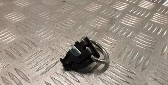 Mercedes-Benz R W251 Tie down hook / loop 