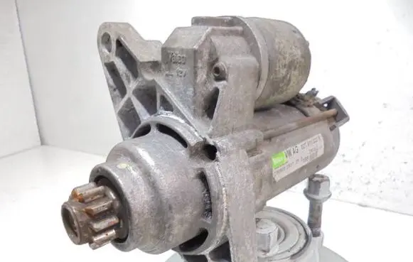 Seat Leon (1P) Starter motor 02T911023S