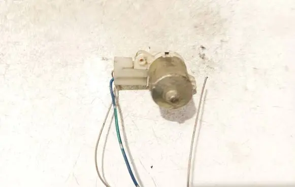 Mazda 626 Windscreen/windshield washer pump 860141219 8603100940