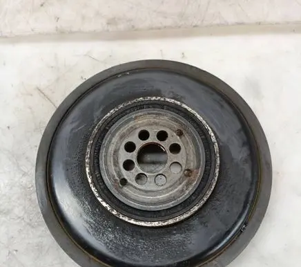 Volkswagen Touareg I Crankshaft pulley 057105251 059105251AD 057105251D