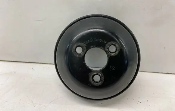 Mercedes-Benz S W140 Power steering pump pulley 1404600079 A1404600079
