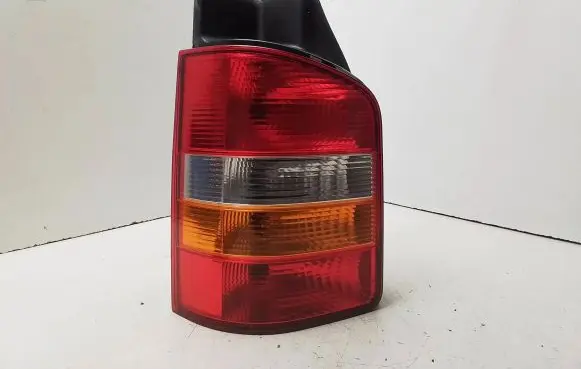 Volkswagen Transporter - Caravelle T5 Rear/tail lights 7H0945095F