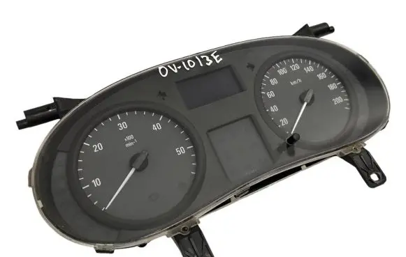 Opel Vivaro Speedometer (instrument cluster) P8200283199E 281123777 NS87299499