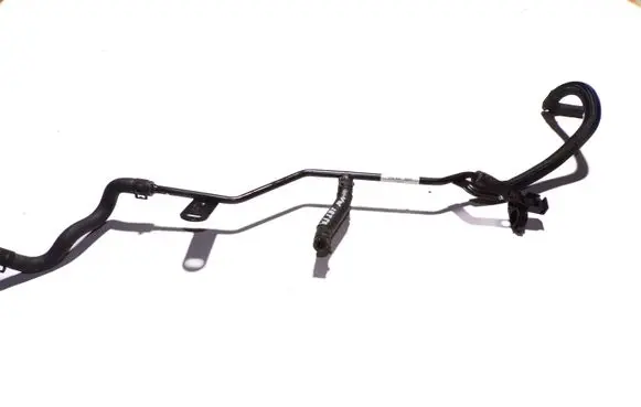 Volkswagen Jetta VI Engine coolant pipe/hose 5K0121064J