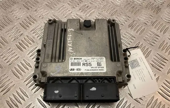 KIA Sportage Engine control unit/module 391152FGG5