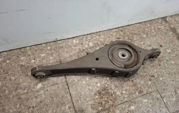 Volvo XC60 Rear upper control arm/wishbone 7G915K652