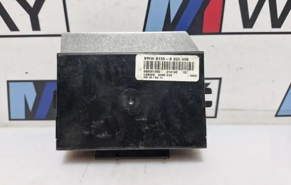BMW 5 E39 Tow bar trailer control unit/module 8352406