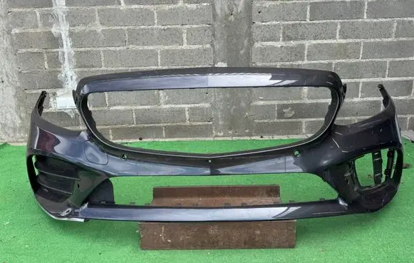 Mercedes-Benz C W205 Front bumper