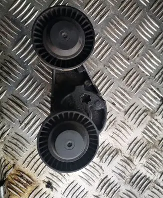 Volvo XC90 Alternator belt tensioner GDALSI9CU3