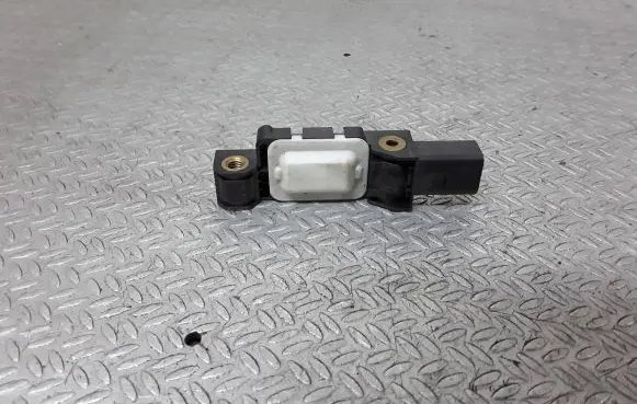 Volkswagen Phaeton Airbag deployment crash/impact sensor 8E0959643D