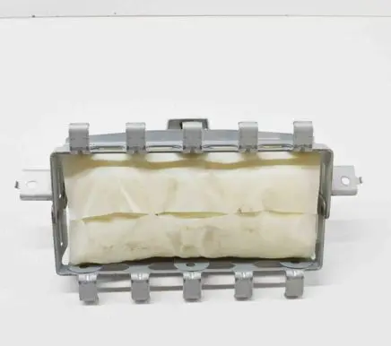 Nissan Leaf I (ZE0) Passenger airbag K85153NC0A 0589P1000258