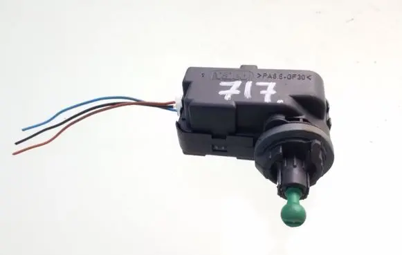Headlight level adjustment motor