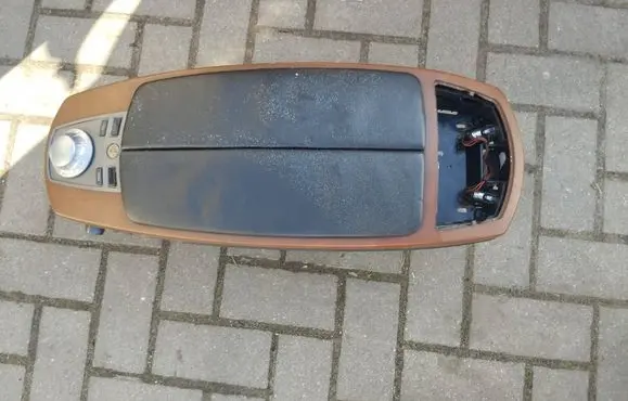 BMW 7 E65 E66 Armrest 7011600 170049 179270