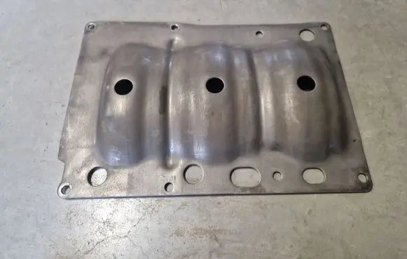 Oil sump