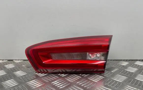 Ford Focus Tailgate rear/tail lights JX7B13A602DB