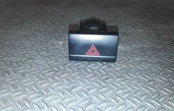 KIA Opirus Hazard light switch 