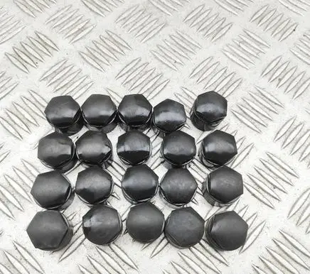 Audi RS Q3 Sportback Nuts/bolts 4M0601173C 4M0601173E