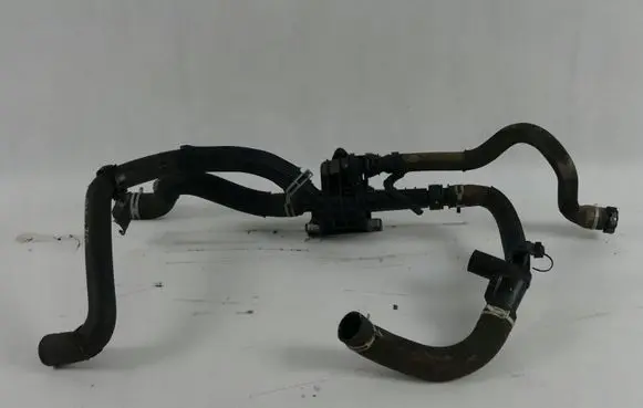 Peugeot 308 Thermostat/thermostat housing 9684588980