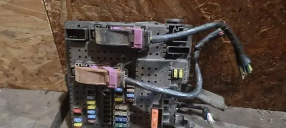 Volvo V70 Fuse module 8688264
