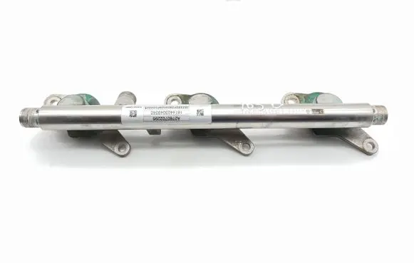 Mercedes-Benz E A207 Fuel main line pipe A2760702295 A2760781345