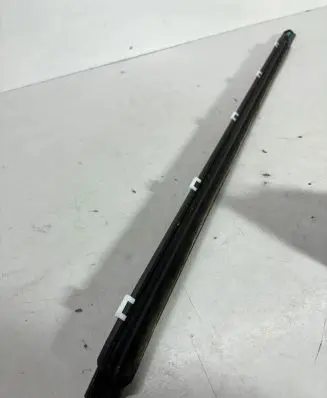 Hyundai Kona I Other front door trim element