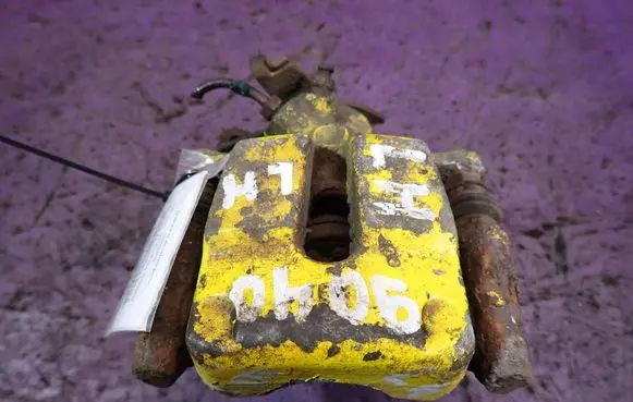 Renault Megane II Rear brake caliper