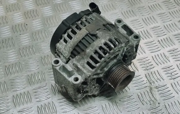 Mercedes-Benz E W212 Generator/alternator A0131545602