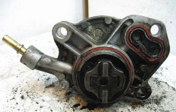 Peugeot 607 Vacuum pump PIERBURG72266601H