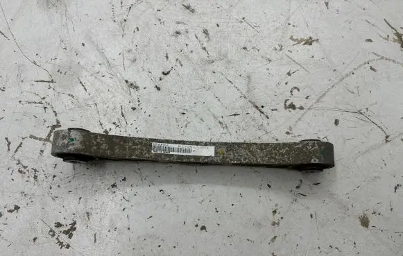 Rear upper control arm/wishbone