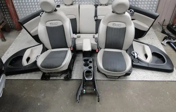 Fiat 500X Seat set 